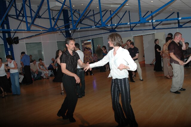 min 2008 06 28 aupra dance 106